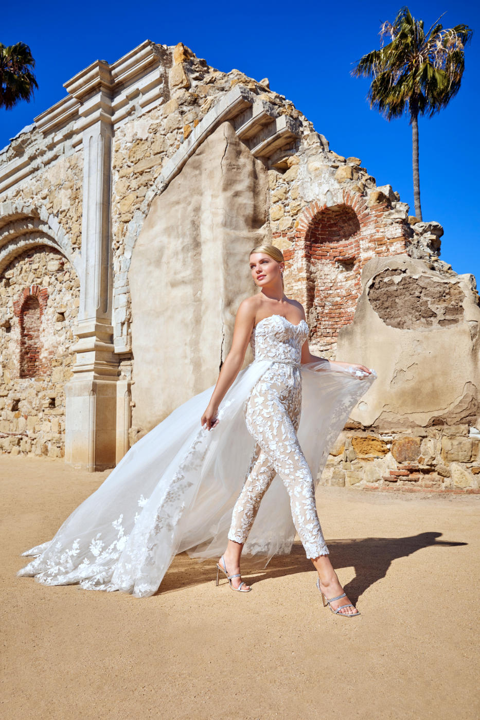 Casablanca Blanca Wedding Dress Edinburgh Scotland