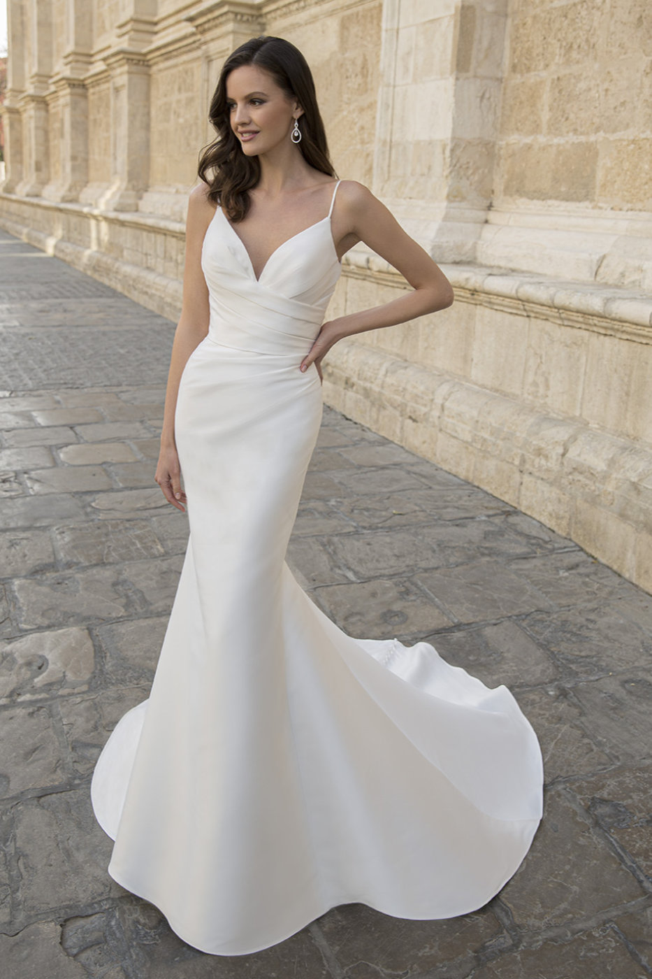 Etoile Marilyn wedding dress Edinburgh Scotland 