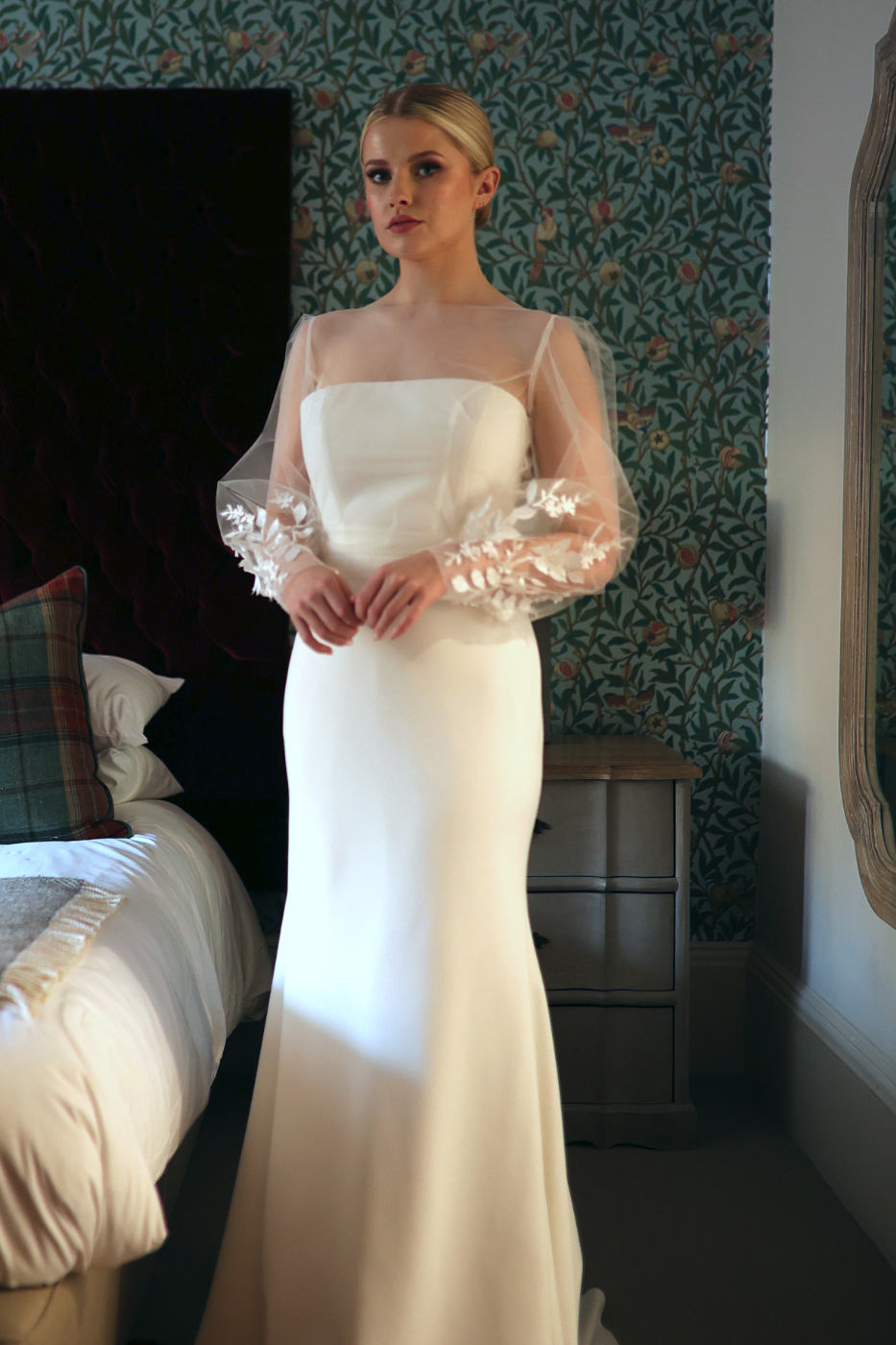 Liliana Dabic Bella Wedding Dress Edinburgh Scotland